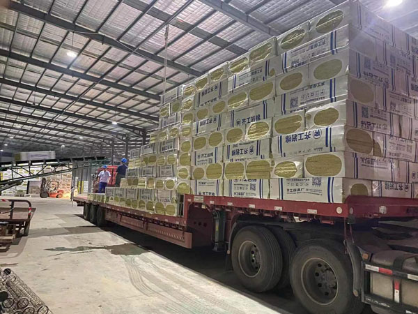 低氣味n,n-二甲基環(huán)己胺的開發(fā),改善生產(chǎn)環(huán)境并滿足環(huán)保法規(guī)要求。